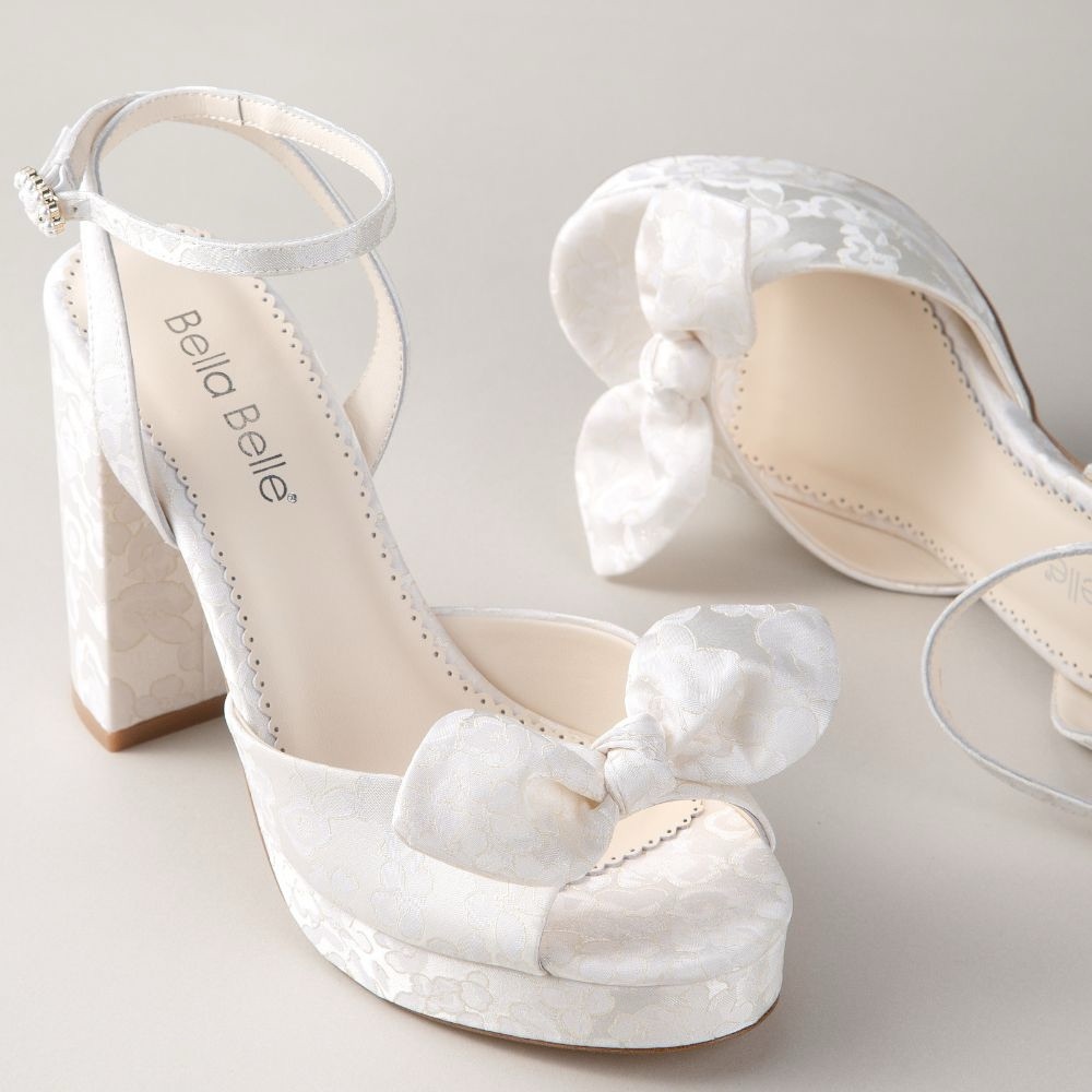 Elegant Cream Block Heel Sandals - Picture 2 of 4